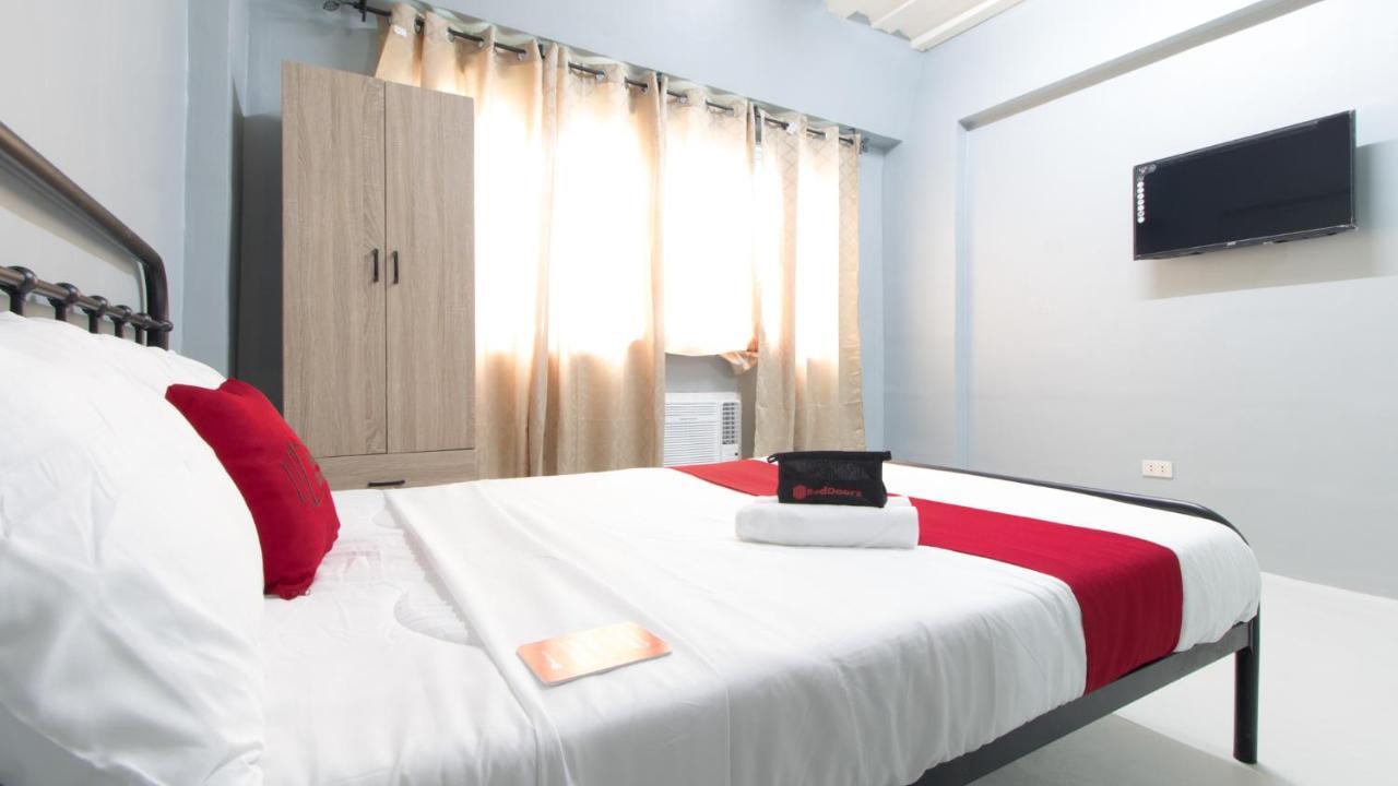 RedDoorz @ Sunfields Lipa Batangas Hotell Lipa City Eksteriør bilde